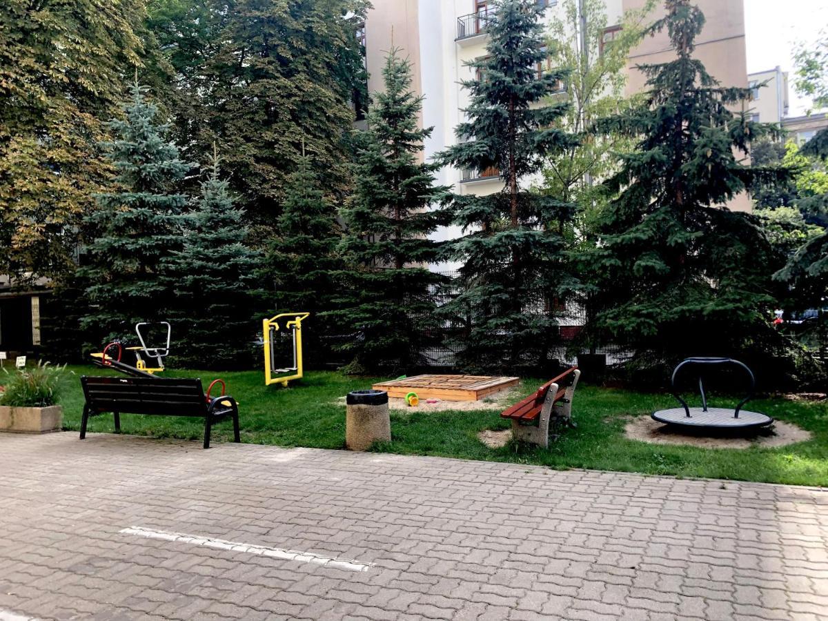 Zwykle Mieszkanie Na Wilenska, Trzy Przystanki Do Starego Miasta,Dwa Przystanki Do Szpitala Praskiego Варшава Екстериор снимка